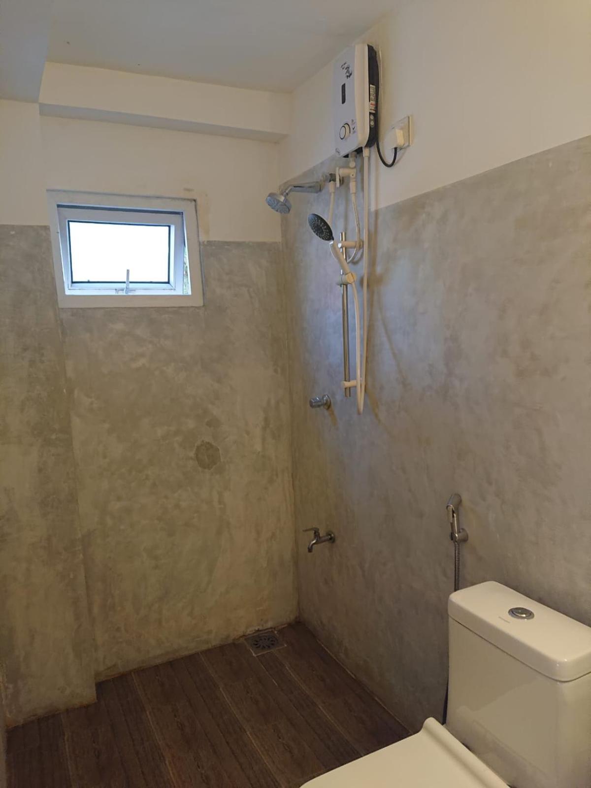 Forever City Hotel Кирибатгода Екстериор снимка